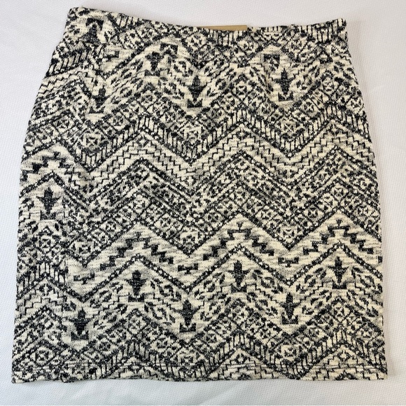 Lot Of 2 Maurice’s Size Small Midi Skirts NWT Aztec - Picture 2 of 15